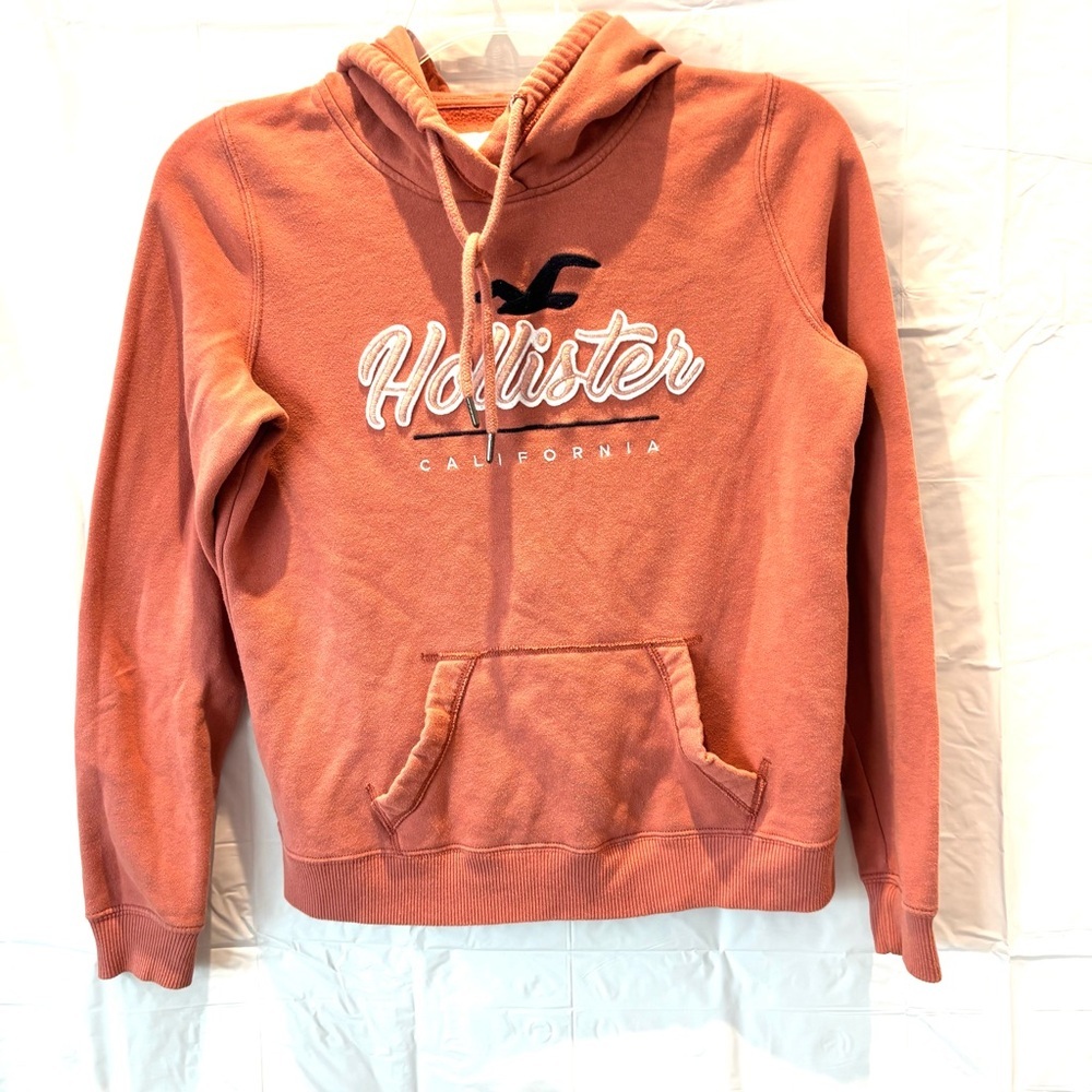 Hollister California Embroidered Coral Hoodie SZ M Gently worn - Picture 10 of 10